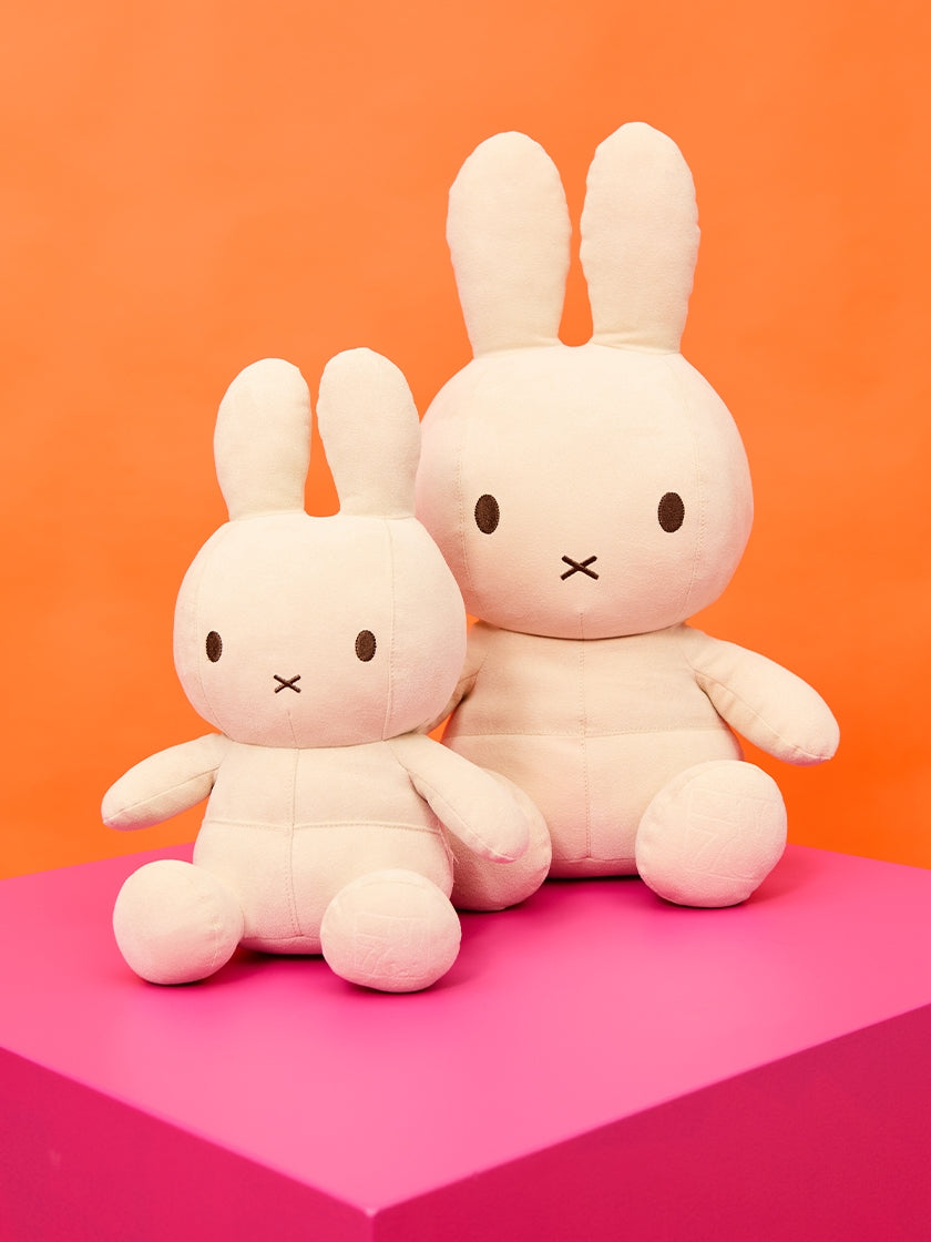 Ltd. Edition Miffy Faux Suede Beige - 50 cm - 20 | Beige – Bon Ton