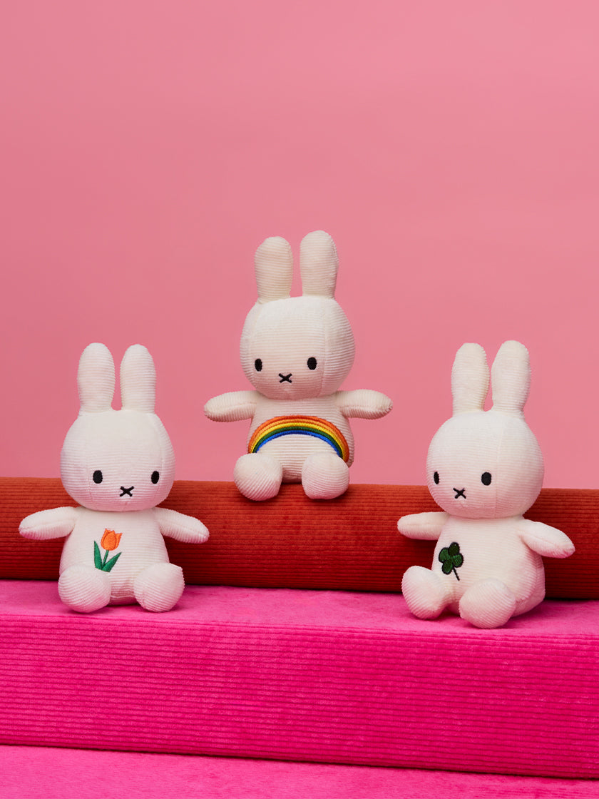 Miffy Four Leaf Clover Offwhite - 18 cm - 7 | Offwhite – Bon Ton Toys